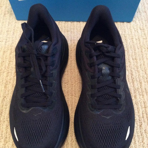 Hoka Women’s Bondi 9 Running Sneaker (NIB) Size 8 Black - Picture 3 of 4